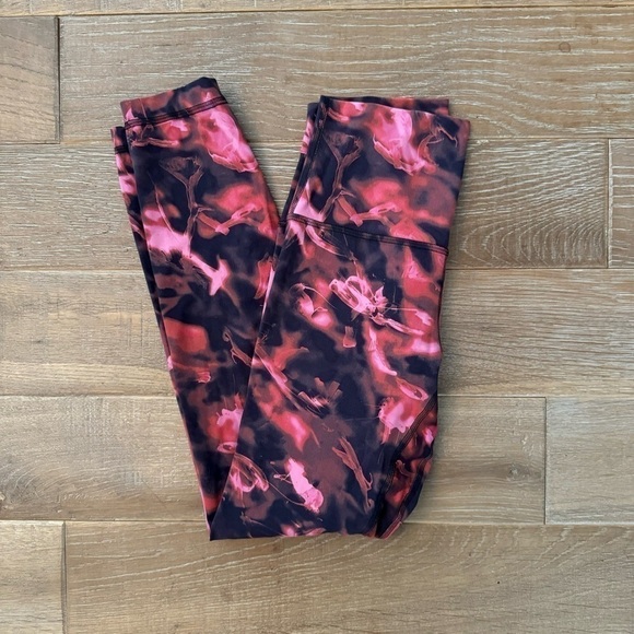 Lululemon Blossom Print Pink Red + Black Align High Rise Leggings - Picture 6 of 6